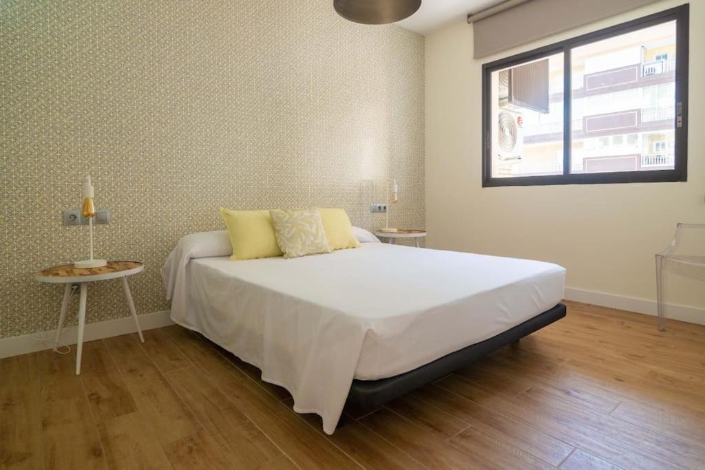 Lindo Apartamento Junto Al Mar Ronda Iv, Rocio フエンヒロラ エクステリア 写真