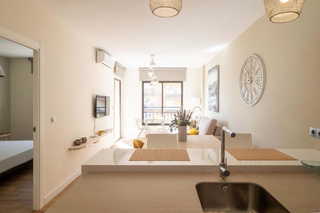 Lindo Apartamento Junto Al Mar Ronda Iv, Rocio フエンヒロラ エクステリア 写真