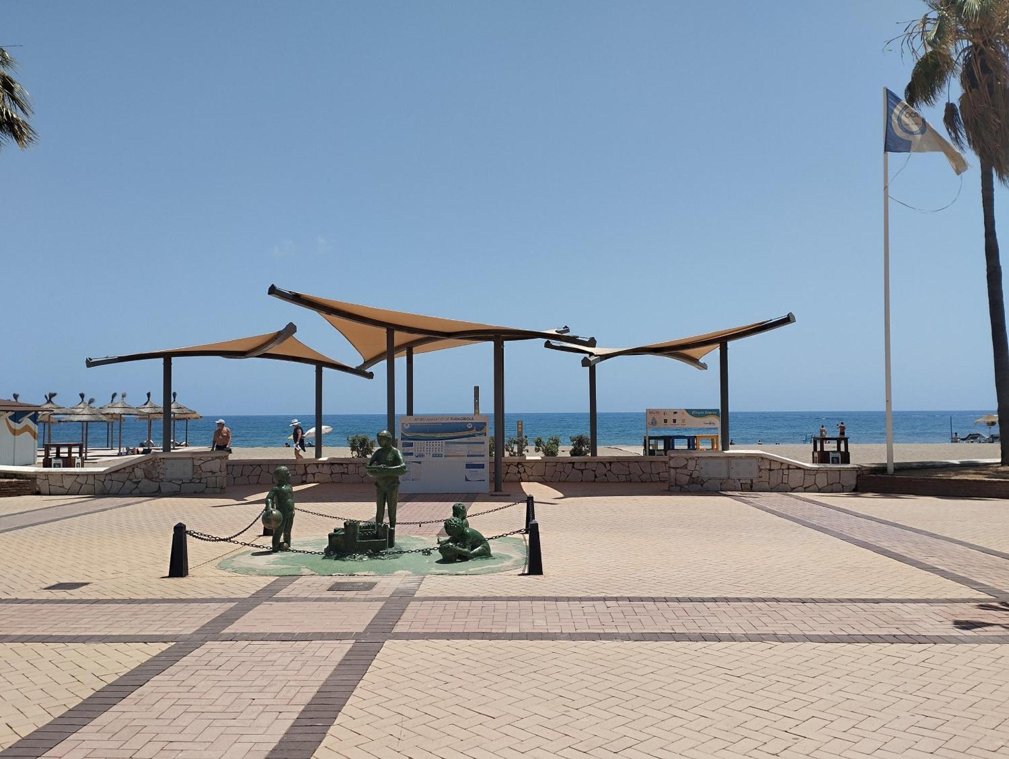 Lindo Apartamento Junto Al Mar Ronda Iv, Rocio フエンヒロラ エクステリア 写真